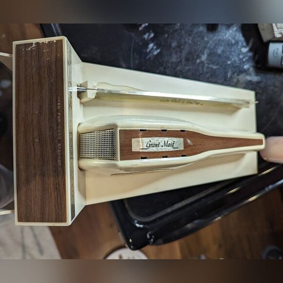 General Electric Grant Made Electric Knife - Vintage! - Picture 1 of 5